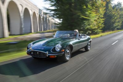 1974 Jaguar Type E V12 Cabriolet