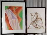 deux photos d'une femme en robe blanche et une photo d'une femme en robe blanche