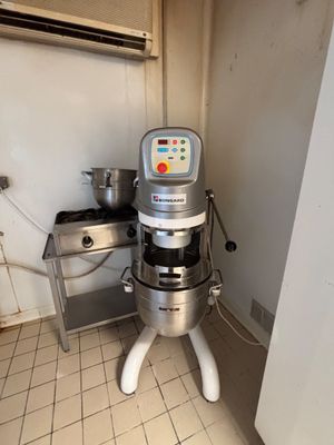 a machine that is sitting in the corner of a room