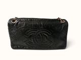 chanel black quilted lambskin chain wallet bag