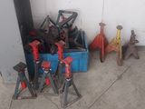 many tools that are sitting on the floor next to each other