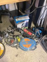 1 harnai et divers accessoires de sevcurite