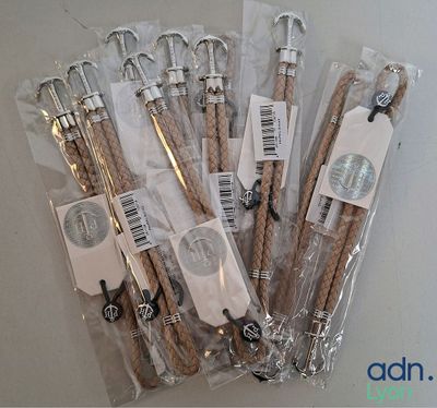 Lot de 10 bracelets et boites - PAUL HEWITT - Rose clair - T…