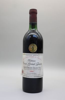 bouteille de vin rouge Château Grand Crozne Grand Crozne Grand Crozne
