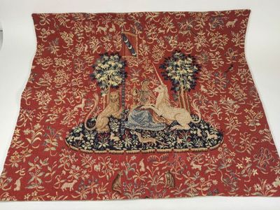 une image représentant une tapisserie sur laquelle figurent une femme et un homme