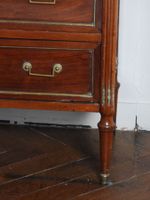 COMMODE DROITE en acajou et placage d'acajou ouvrant en faça… (photo 5)