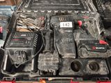 de nombreux outils rangés dans une mallette