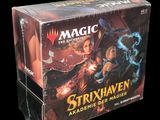 une boîte de Magic : The Gathering Strixhaven