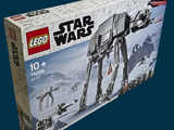 une boîte contenant un ensemble Lego Star Wars « At-ST »