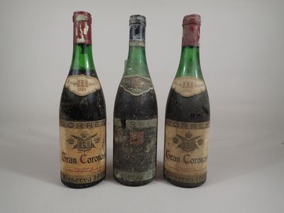 2 bouteilles : Gran Coronas Reserva 1969 Torres, niveaux : 1…