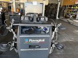 une machine qui se trouve dans un garage