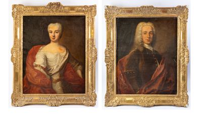 deux tableaux représentant un homme et une femme en tenue de cérémonie