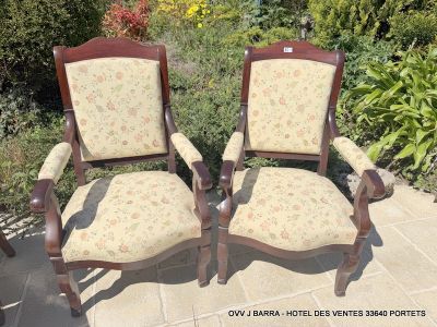 2 fauteuils Restauration en acajou, époque XIXème, assises e…