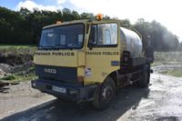 Iveco répandeuse pneumatique imm.