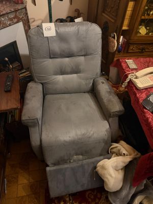 1 fauteuil électrique Suite Succession adresse révélée 48h a…