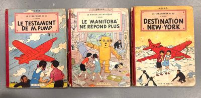 Trois livres pour enfants sont alignés sur une table