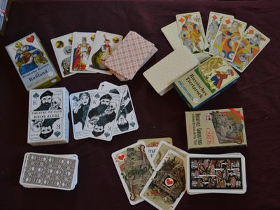 Quatre jeux modernes après 2000 : PIATNIK DEUTSCHE Karten au…