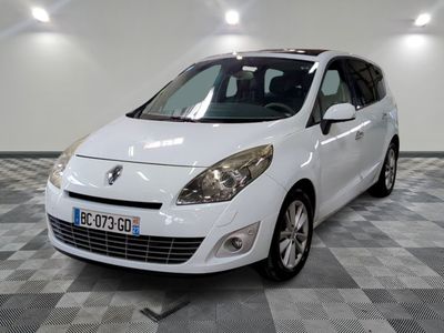 RENAULT - SCENIC III DCI 160 FAP JADE EURO 5 - GO - Mise en …