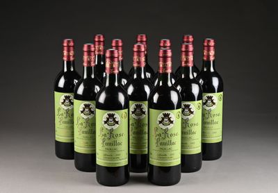 six bouteilles de vin rouge sont alignées