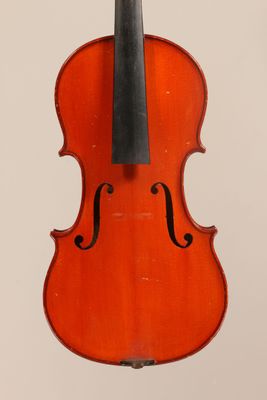 Violon de la maison COUESNON, fait à Mirecourt vers 1930 ; p…