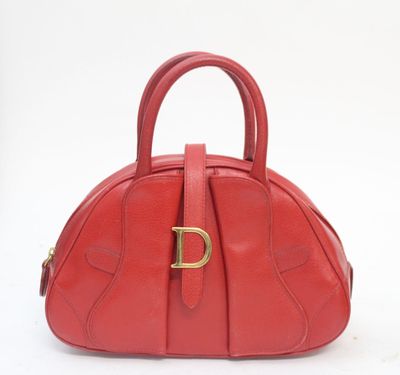 CHRISTIAN DIOR Sac Saddle Bowler en cuir rouge, Doublure en …