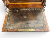 Secrétaire en placage d'acajou, ouvrant par quatre tiroirs e… (photo 6)