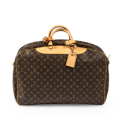 louis vuitton monogram canvas and leather travel bag