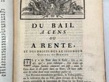 un livre ouvert avec l'image d'un lion dessus