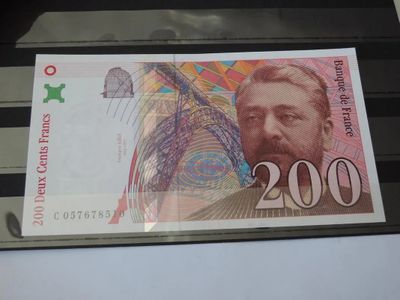 a picture of a picture of a man on a bank note