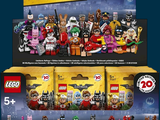 lego batman minifigurs are in a display box on a blue background