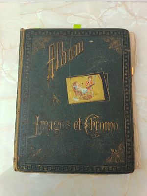 Chromos et images Album 36x28 cm, 30 pages. Images collées e…