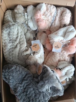 16 Paires DE Chausson Anti Derapant P39/42 Neuf