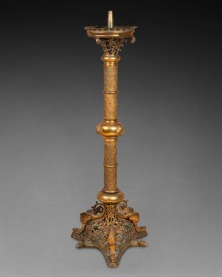 Grand PIQUE-CIERGE de garniture d'autel, de style néo-gothiq… - Photo 1