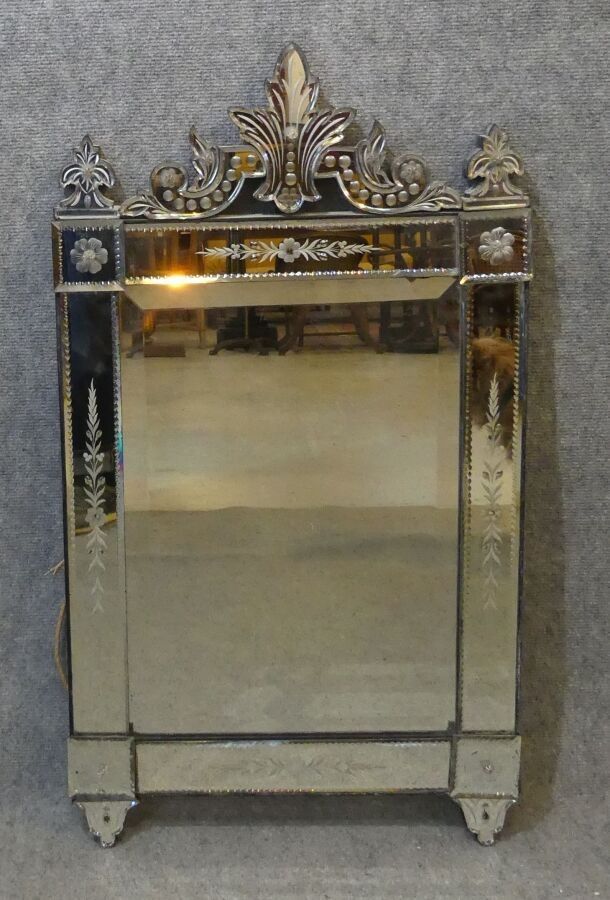 Objets d'art & Curiosités