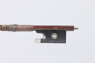 Instruments de Musique - Lot Invendu d'Instruments de Musique de Collection