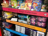 beaucoup de livres sur les étagères du magasin