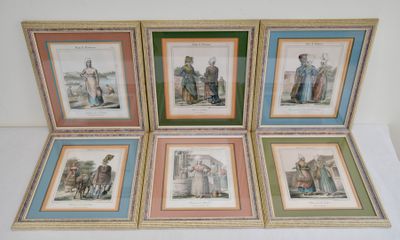 Suite de 6 estampes polychromes encadrées : types et costume…