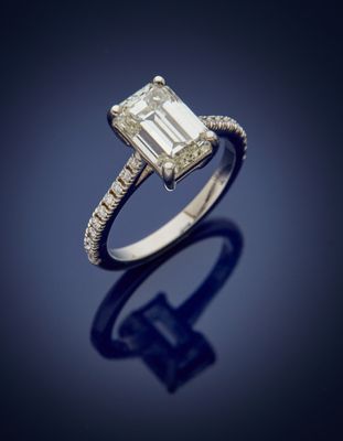 an emerald and diamond ring