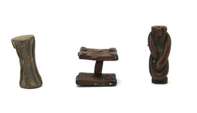 Trois poids pour peser la poudre d'or