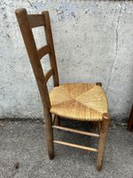 Suite de trois chaises paillées à dossier à trois barrettes (photo 4)