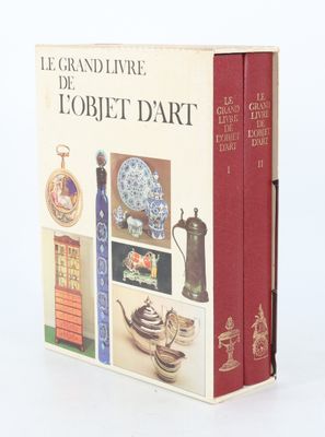 trois livres superposés