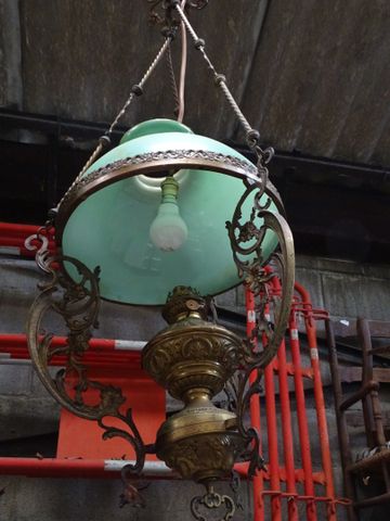 Important lustre Napoléon III suspension opaline verte H : 100