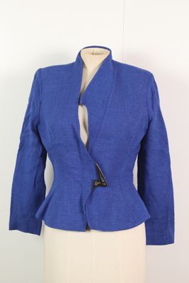 veste bleue sur un mannequin, mannequin, mannequin, mannequin, mannequin, mannequin, mannequin, mannequin, mannequin, mannequin, mannequin, mannequin, mannequin, mannequin, mannequin, mannequin, mannequin, mannequin, mannequin, mannequin, mannequin, mannequin, mannequin, mannequin, mannequin, mannequin, mannequin, mannequin, mannequin, mannequin, mannequin, mannequin, mannequin, mannequin, mannequin, mannequin, mannequin, mannequin, mannequin, mannequin, mannequin, mannequin, mannequin,