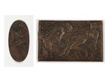 une paire de plaques en bronze représentant un homme et un chien