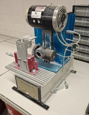 a machine that is sitting on top of a table