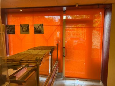 Ensemble de deux stores occultant orange de divers tailles E…