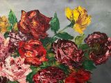 une peinture de fleurs dans un vase sur une table