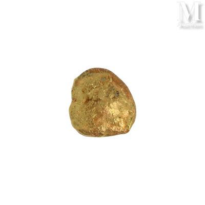 une image représentant une pépite d'or sur fond blanc