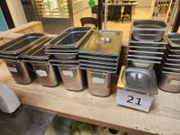 1 lot d'environ 25 bacs gastro en inox avec couvercles et en… (photo 2)