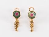 paire de boucles d'oreilles en or jaune 18 carats, serties de tourmalines et de diamants